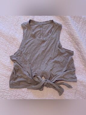 Lululemon front tie crop tank top
